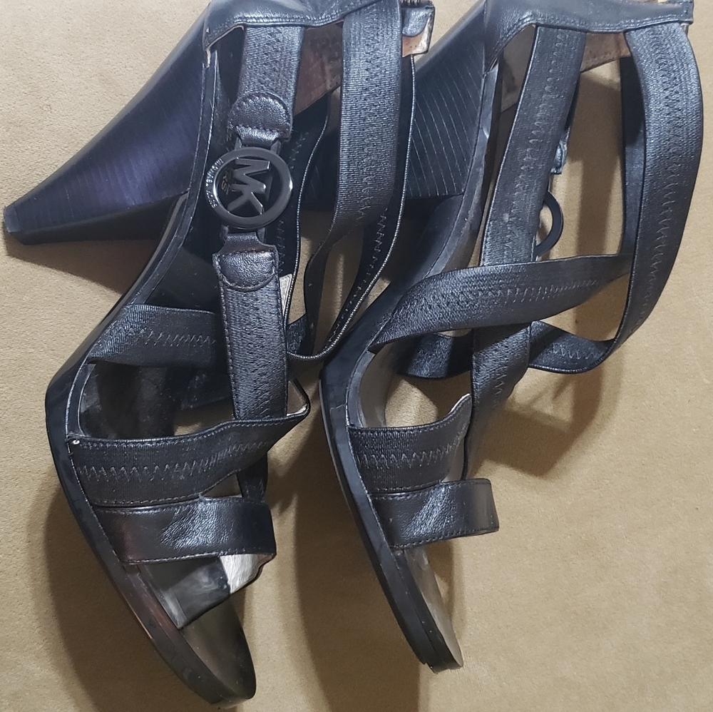 Micheal Kors Gently Used shoes